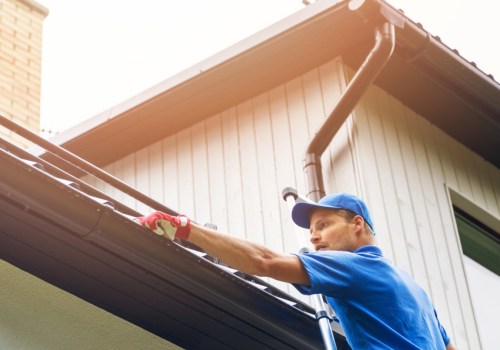 7 Essential Tips for Safely Repairing and Cleaning Gutters